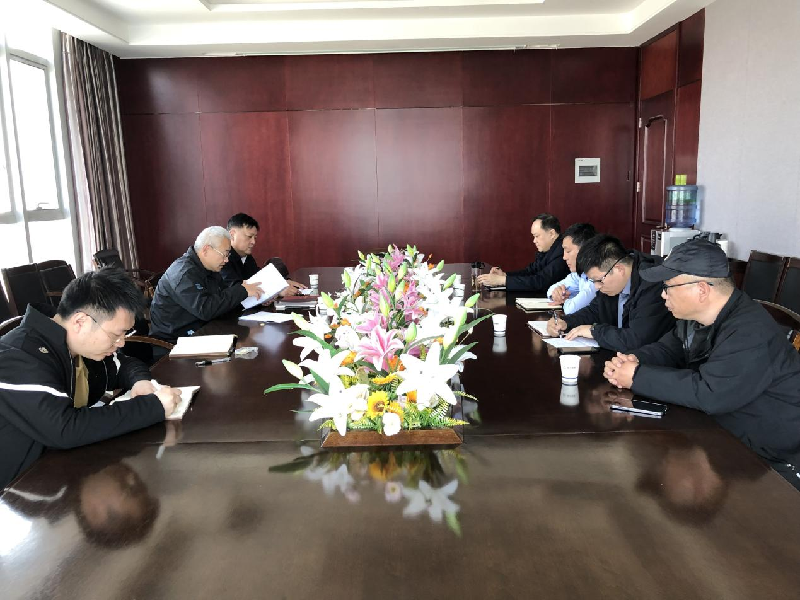 万象城网页版-万象城（中国）
赫喆党支部召开学习贯彻“全国‘两会’精神”专题会议