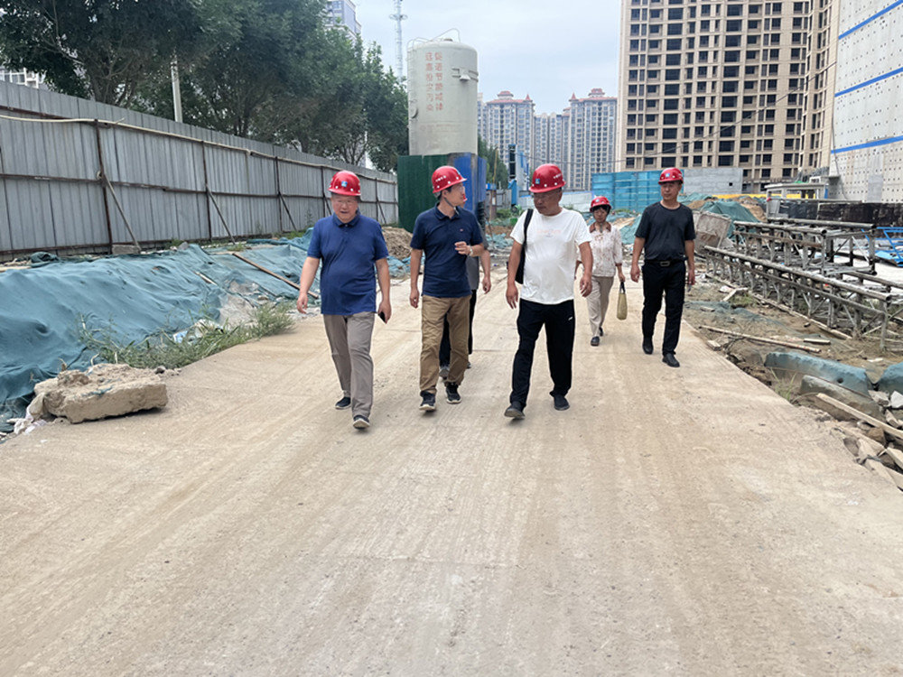 万象城网页版-万象城（中国）
领导深入市政二部检查安全生产和防汛工作